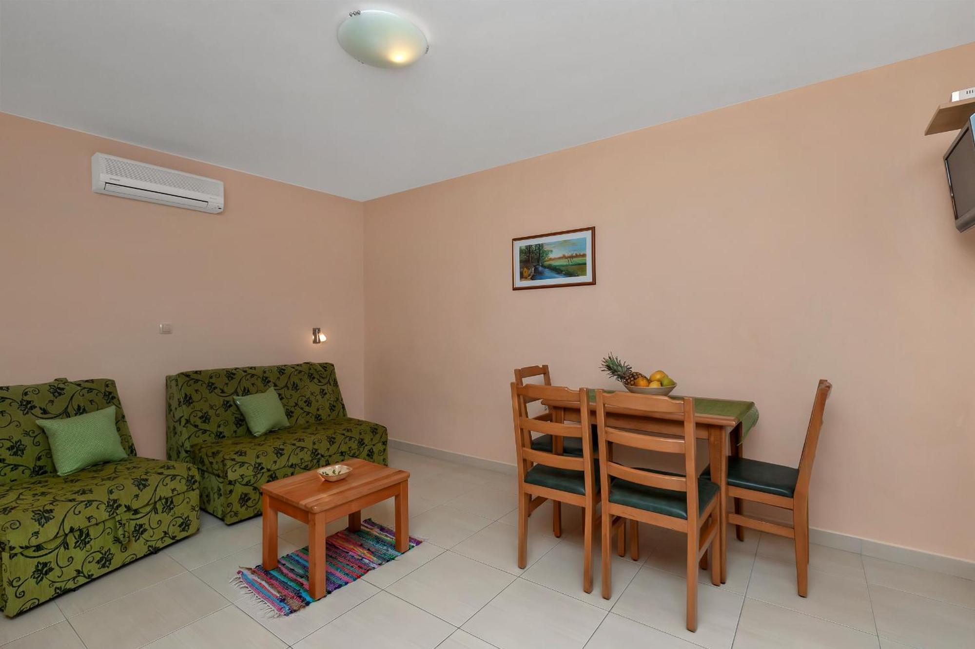 Villa Juric 2 บาชกาโวดา ภายนอก รูปภาพ